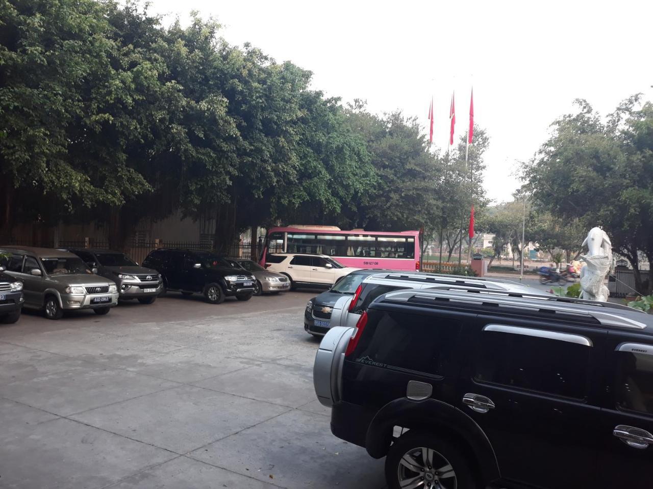 Huong Sen Hotel Cao Lãnh Екстериор снимка
