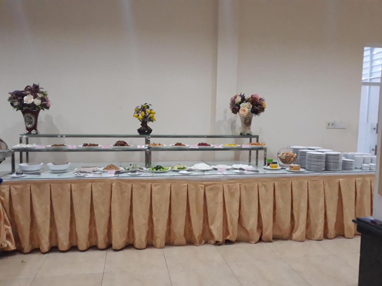Huong Sen Hotel Cao Lãnh Екстериор снимка